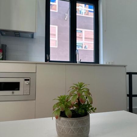 Apartamentos Bravo Murillo Madrid Esterno foto